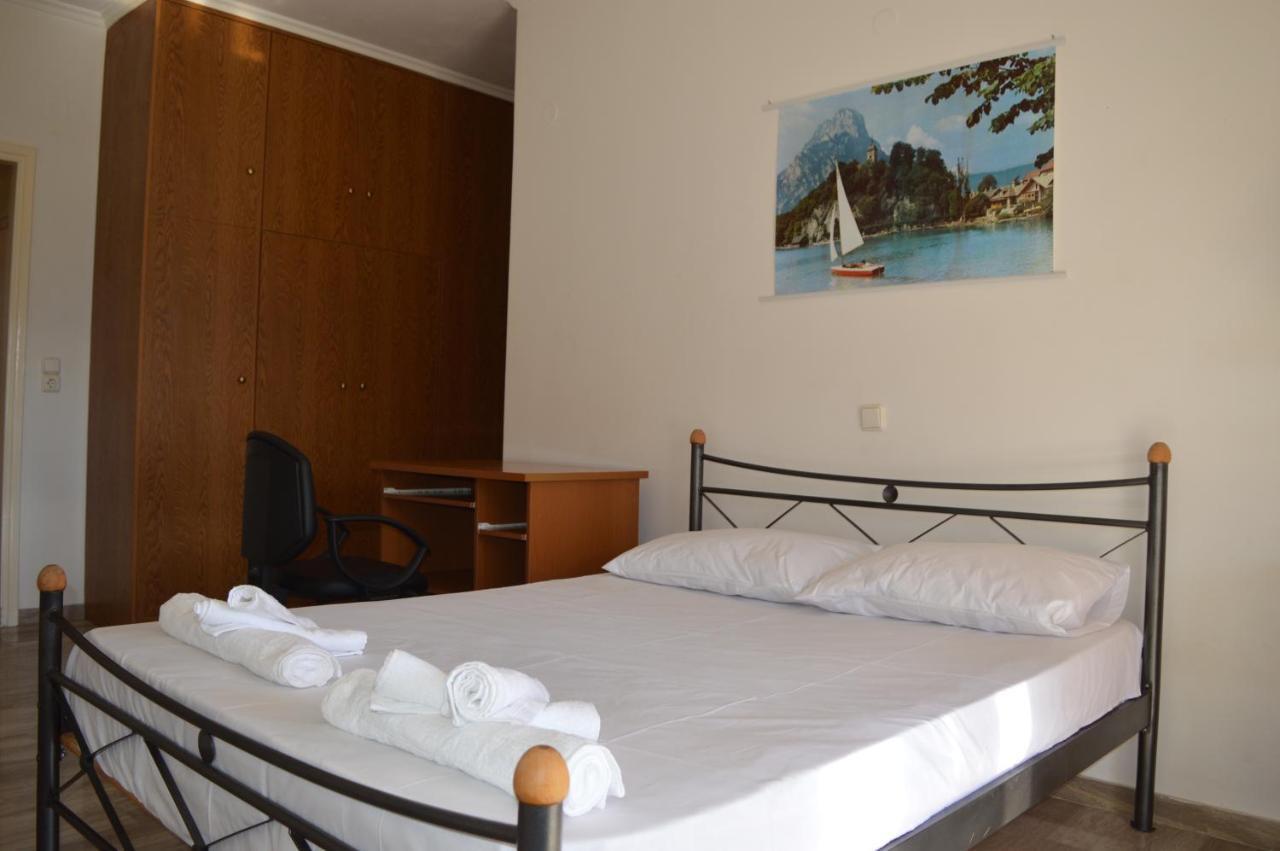 Sea View Apartment ยีธิโอ ภายนอก รูปภาพ